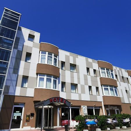 Hotel Formula & Puravita Spa Розолина Екстериор снимка